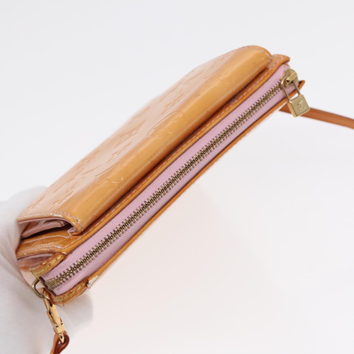 LOUIS VUITTON Monogram Vernis Motto Pouch Marshmallow Pink M91312 LV Auth 89850