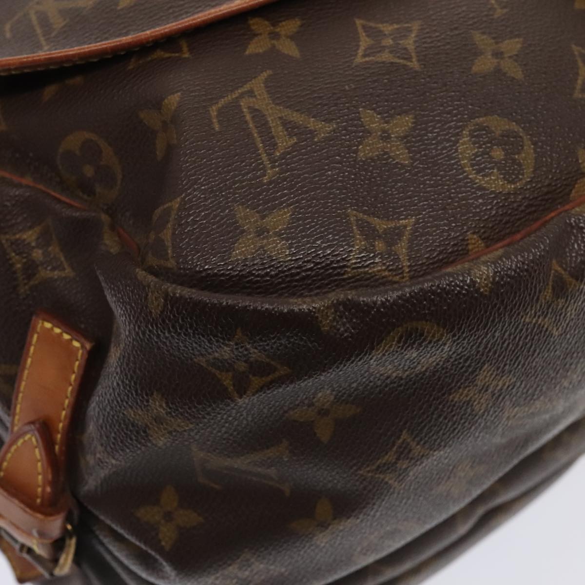 LOUIS VUITTON Monogram Saumur 35 Shoulder Bag M42254 LV Auth 89975