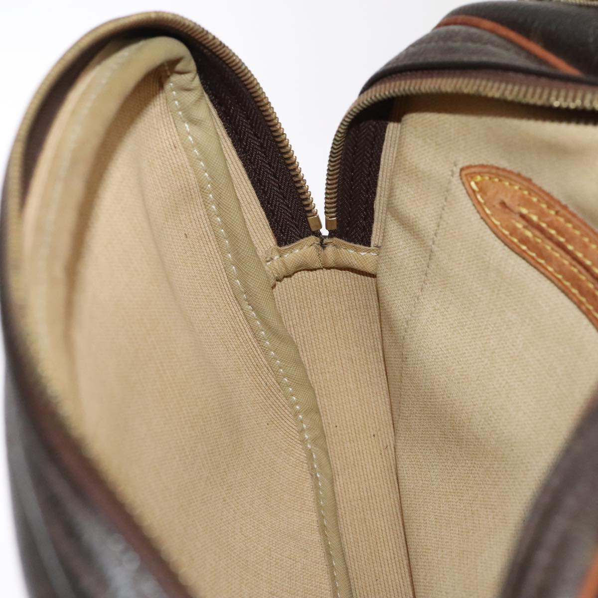 LOUIS VUITTON Monogram Reporter PM Shoulder Bag M45254 LV Auth 90131