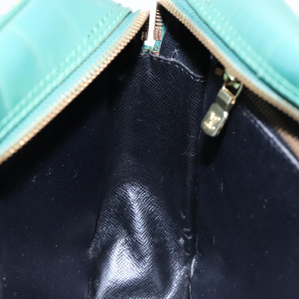 LOUIS VUITTON Epi Trocadero 27 Shoulder Bag Green M52314 LV Auth 90164