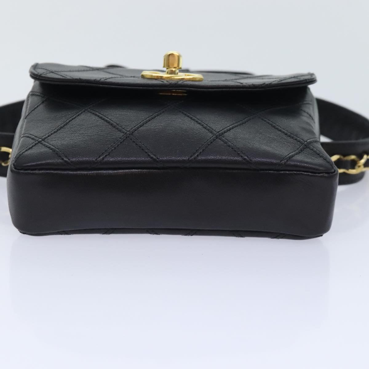 CHANEL Bicolore Chain Waist bag Leather Black Gold CC Auth 90785M