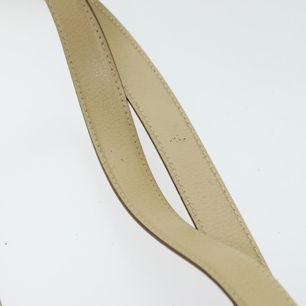 Salvatore Ferragamo Gancini Shoulder Bag Leather Beige Gold Auth 91285