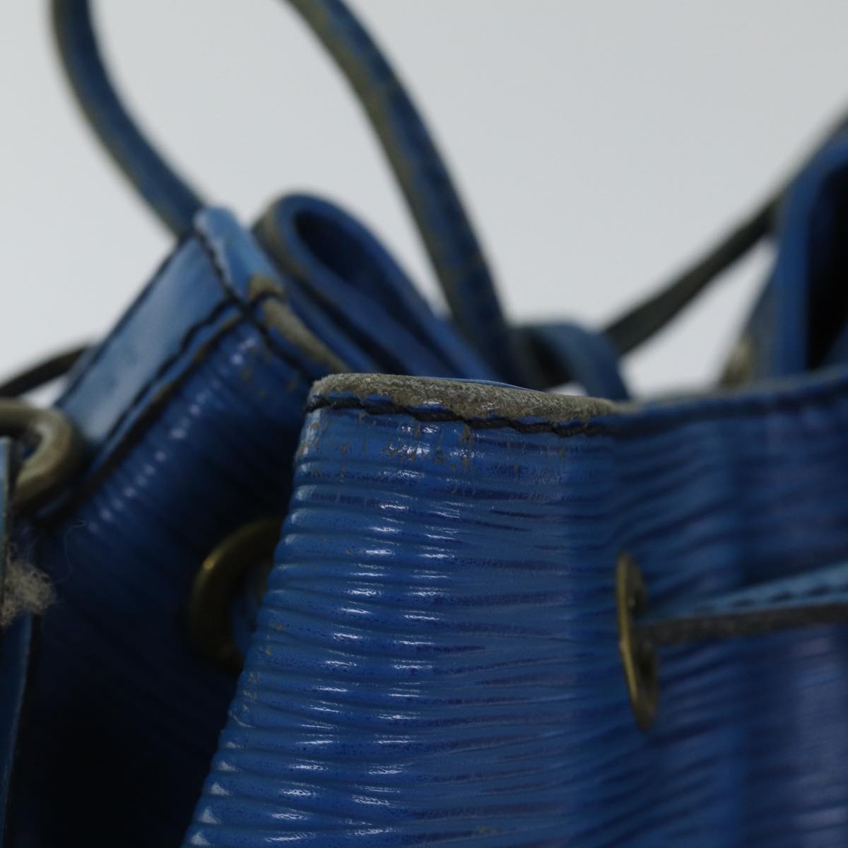 LOUIS VUITTON Epi Noe Shoulder Bag Toledo Blue M44005 LV Auth 91643