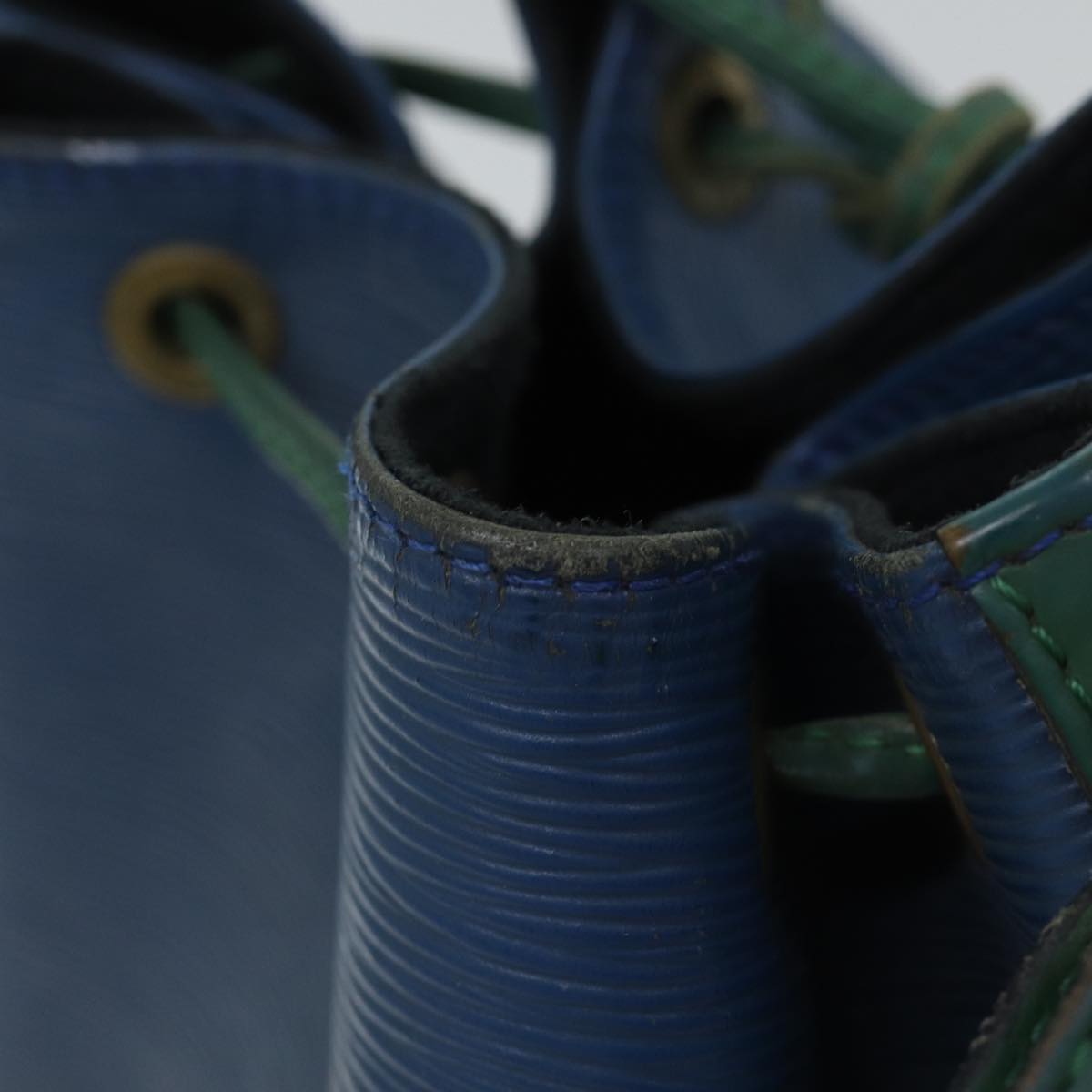 LOUIS VUITTON Epi Noe Shoulder Bag Bicolor Green Blue M44044 LV Auth 91699