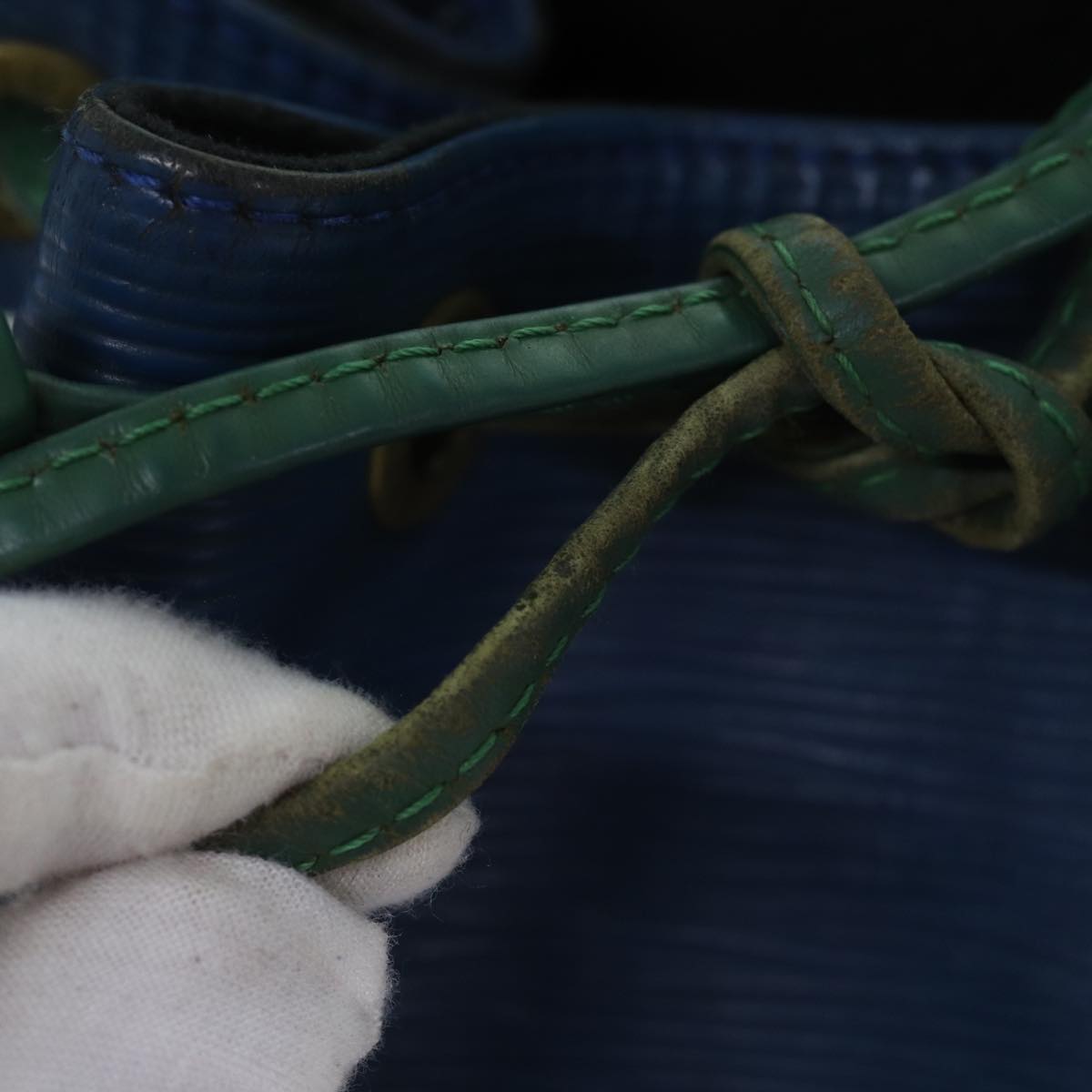 LOUIS VUITTON Epi Noe Shoulder Bag Bicolor Green Blue M44044 LV Auth 91699