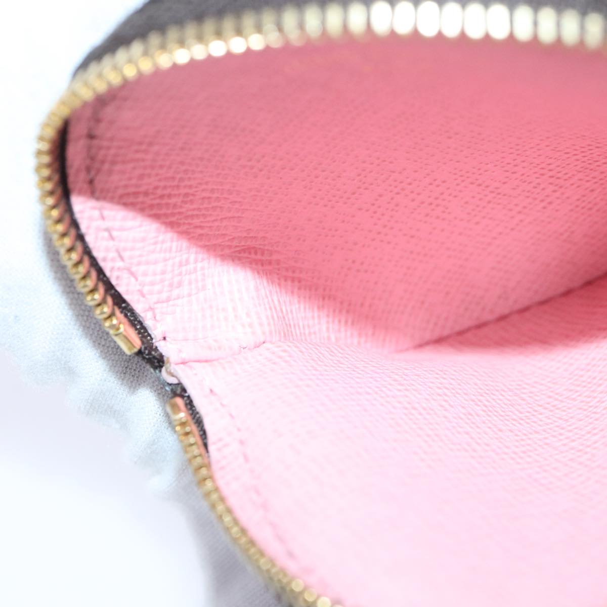 LOUIS VUITTON Monogram Vivienne Porte Monnaie Round Purse M69757 LV Auth 91910SAM