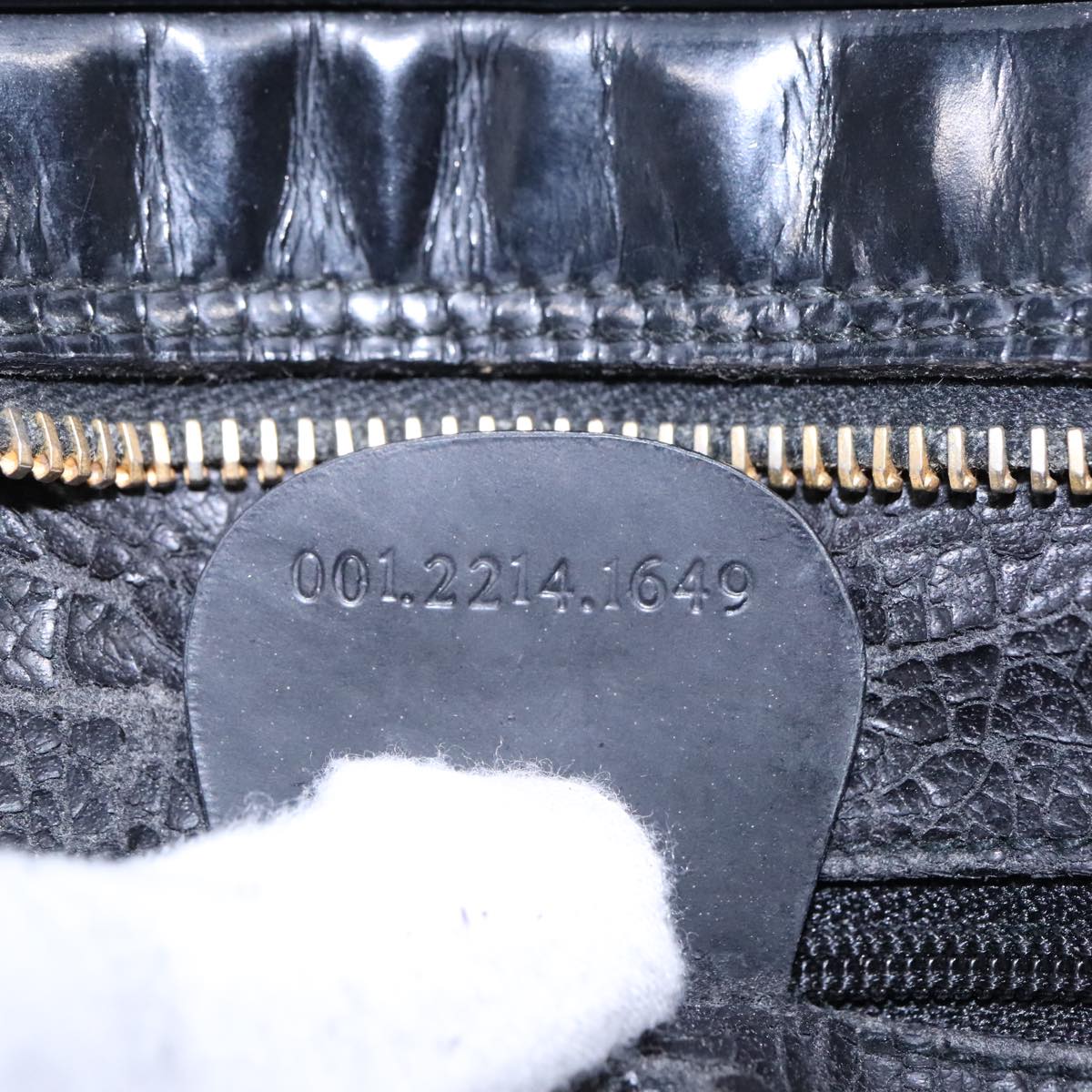 GUCCI Shoulder Bag Patent leather Black Gold 001 2214 1649 Auth 92605