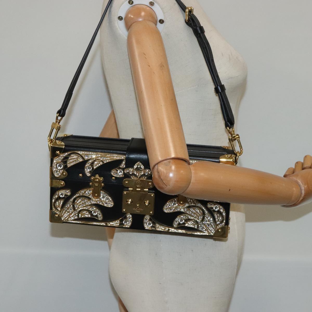 LOUIS VUITTON Petite Mar Shoulder Bag Leather Black M599990 LV Auth 93085SM
