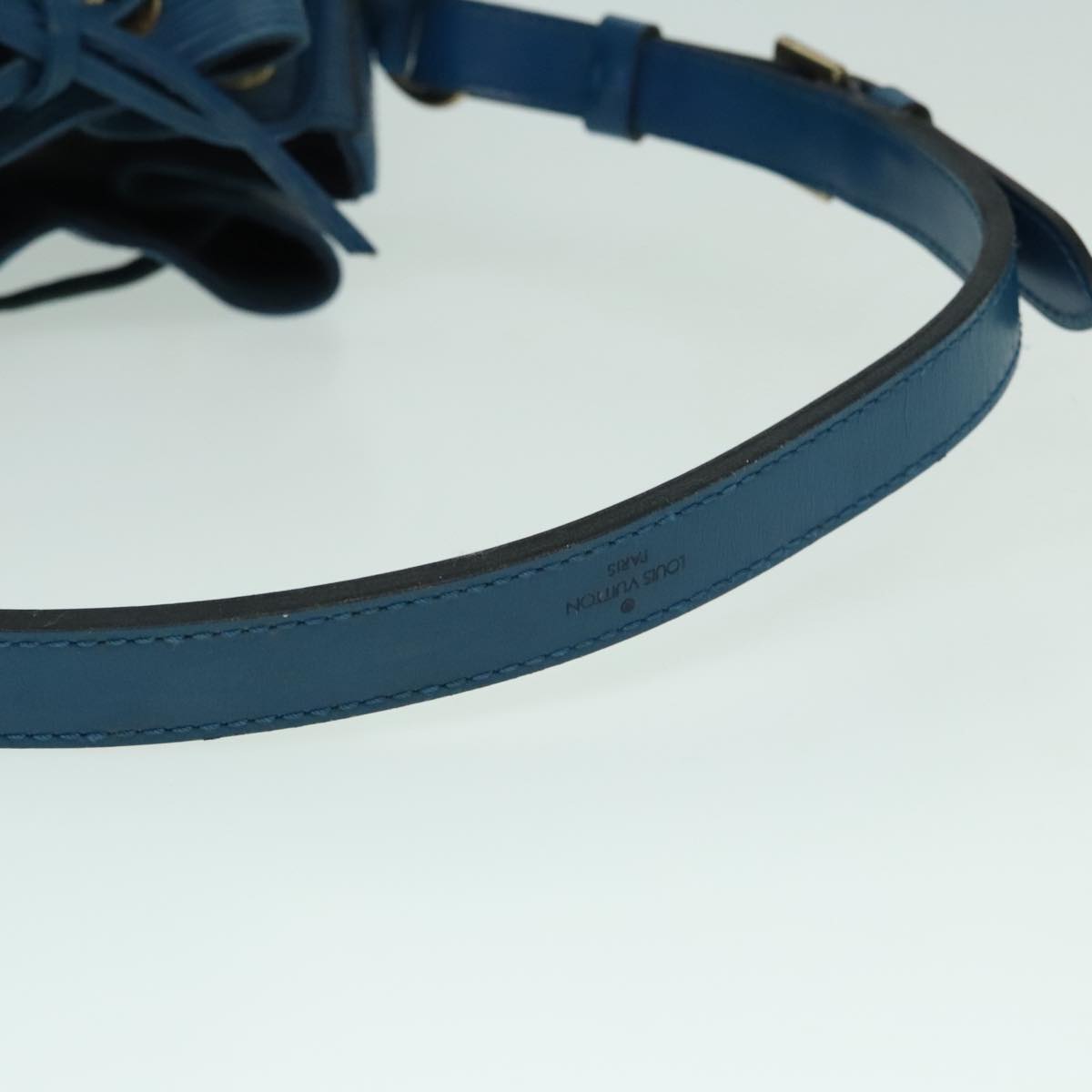 LOUIS VUITTON Epi Noe Shoulder Bag Toledo Blue M44005 LV Auth 93094