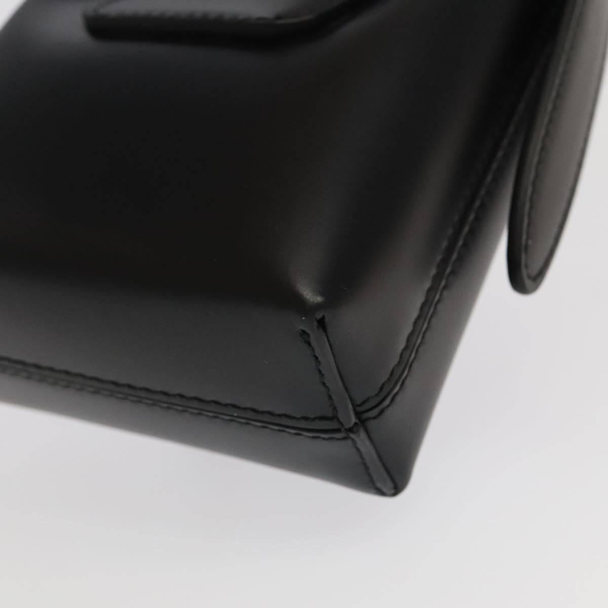 Salvatore Ferragamo Gancini Hand Bag Leather Black Auth 93834AM