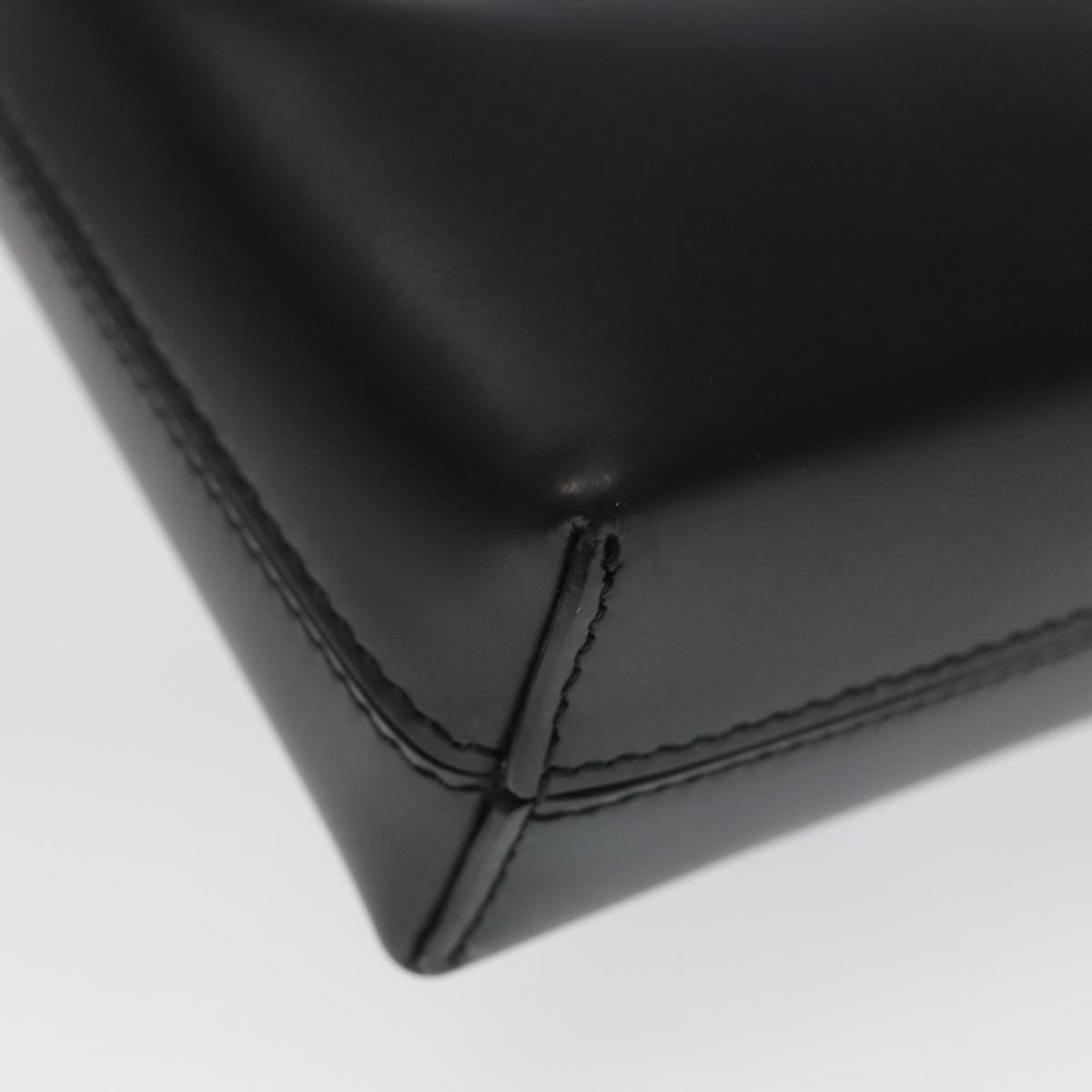 Salvatore Ferragamo Gancini Hand Bag Leather Black Auth 93834AM