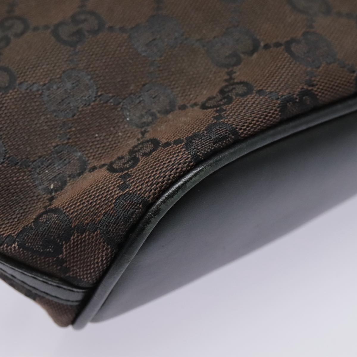 GUCCI GG Canvas Accessory Pouch Black Silver 039 1103 3903 Auth 94046