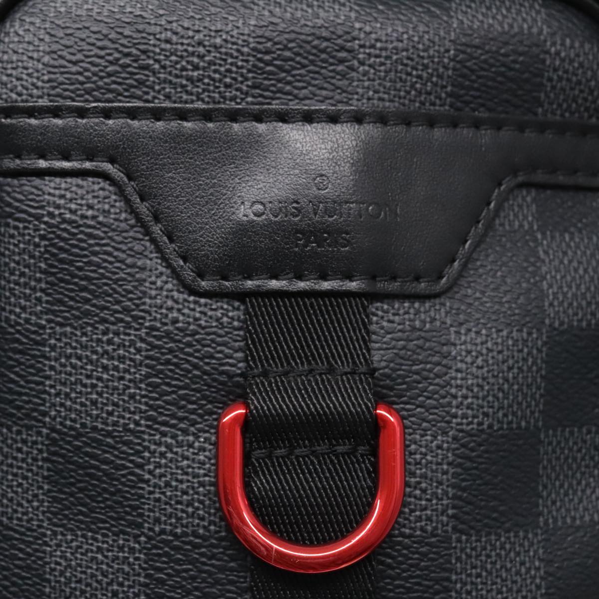 LOUIS VUITTON Damier Grafitte Utility Messenger Shoulder Bag M40280 Auth 94640SM