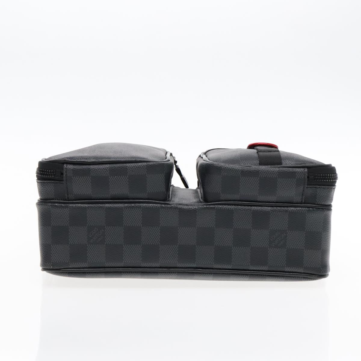 LOUIS VUITTON Damier Grafitte Utility Messenger Shoulder Bag M40280 Auth 94640SM
