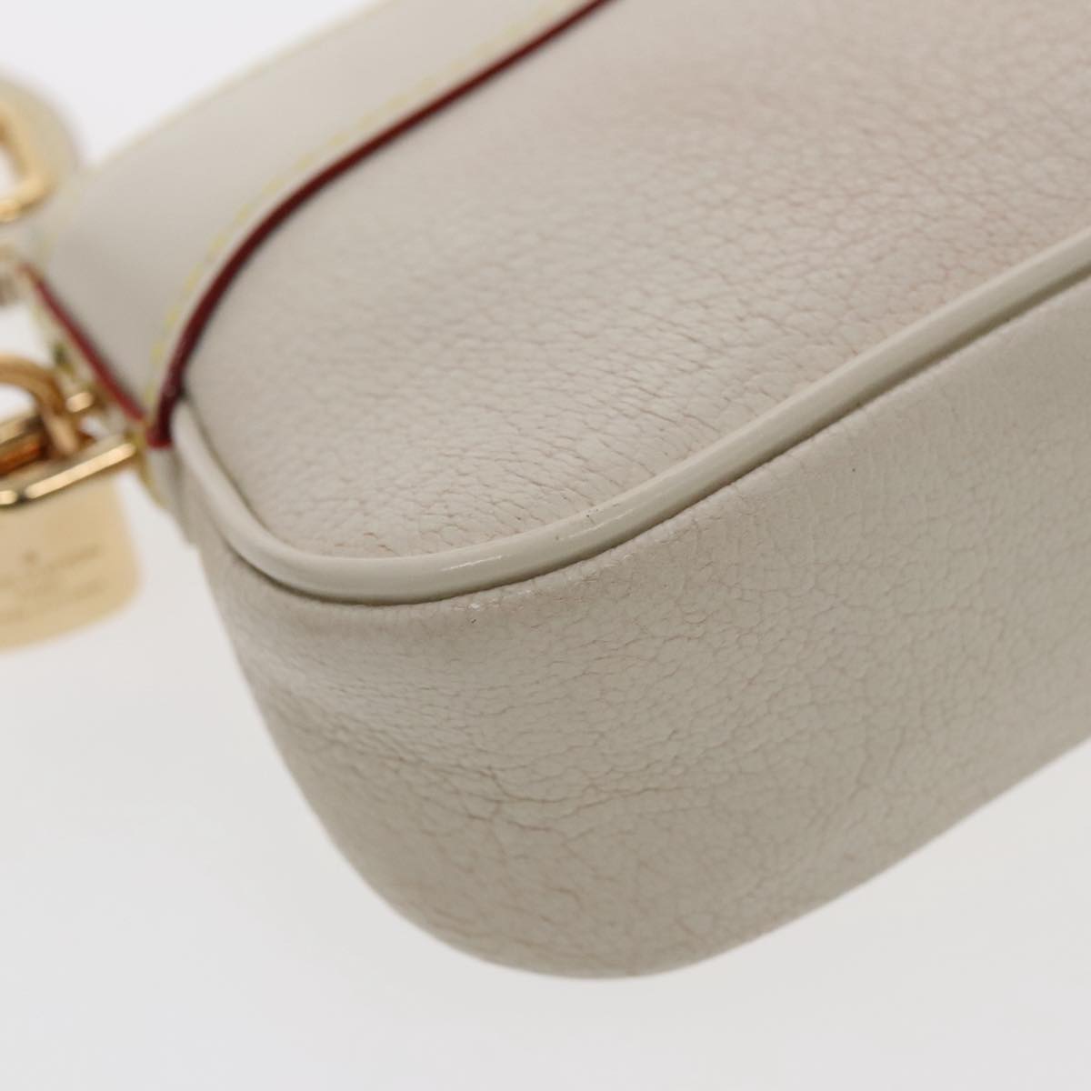 LOUIS VUITTON Suhari Lockit Clutch Bag Leather White M95629 LV Auth 94716V