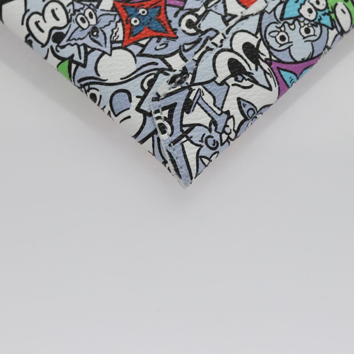 LOUIS VUITTON Monogram Comics Trio Amberop Clutch Bag White M82014 Auth 95129S