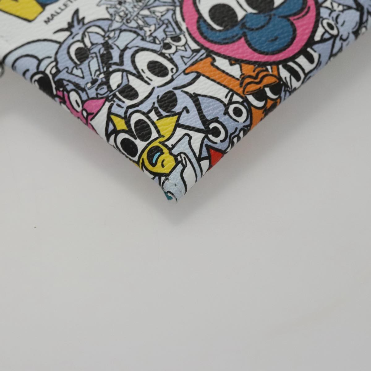 LOUIS VUITTON Monogram Comics Trio Amberop Clutch Bag White M82014 Auth 95129S