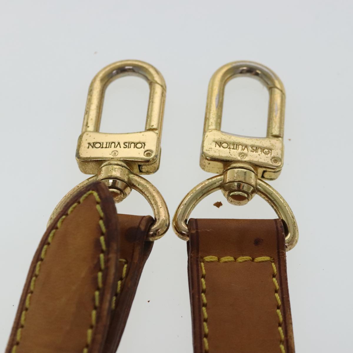 LOUIS VUITTON Adjustable Shoulder Strap Leather 32.3""""""""-39.4"""""""" Beige Auth 95321