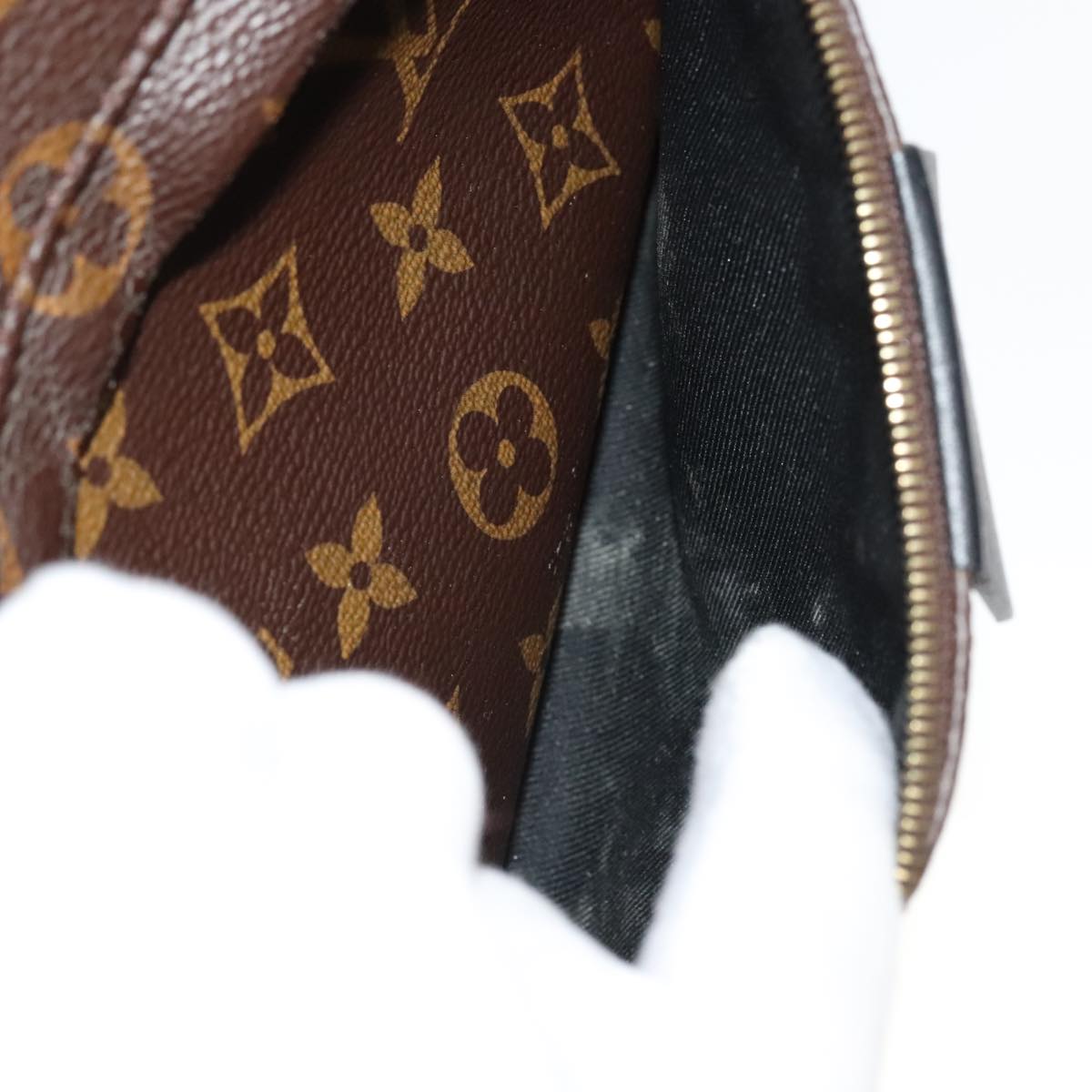 LOUIS VUITTON Monogram Palm Springs MM Backpack M44874 LV Auth 95834