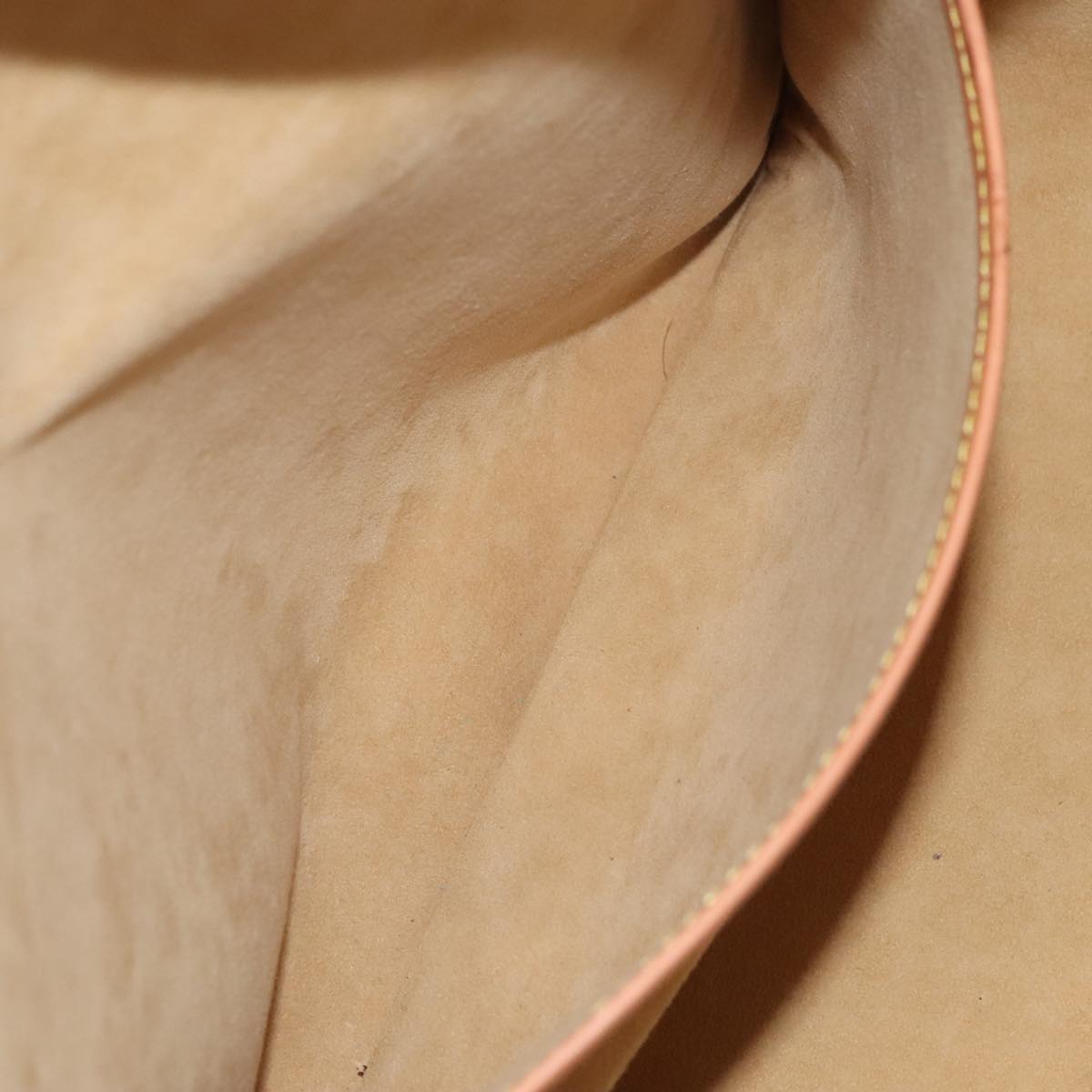 LOUIS VUITTON Nomad Reporter GM Shoulder Bag SPO Beige LV Auth 96049AV