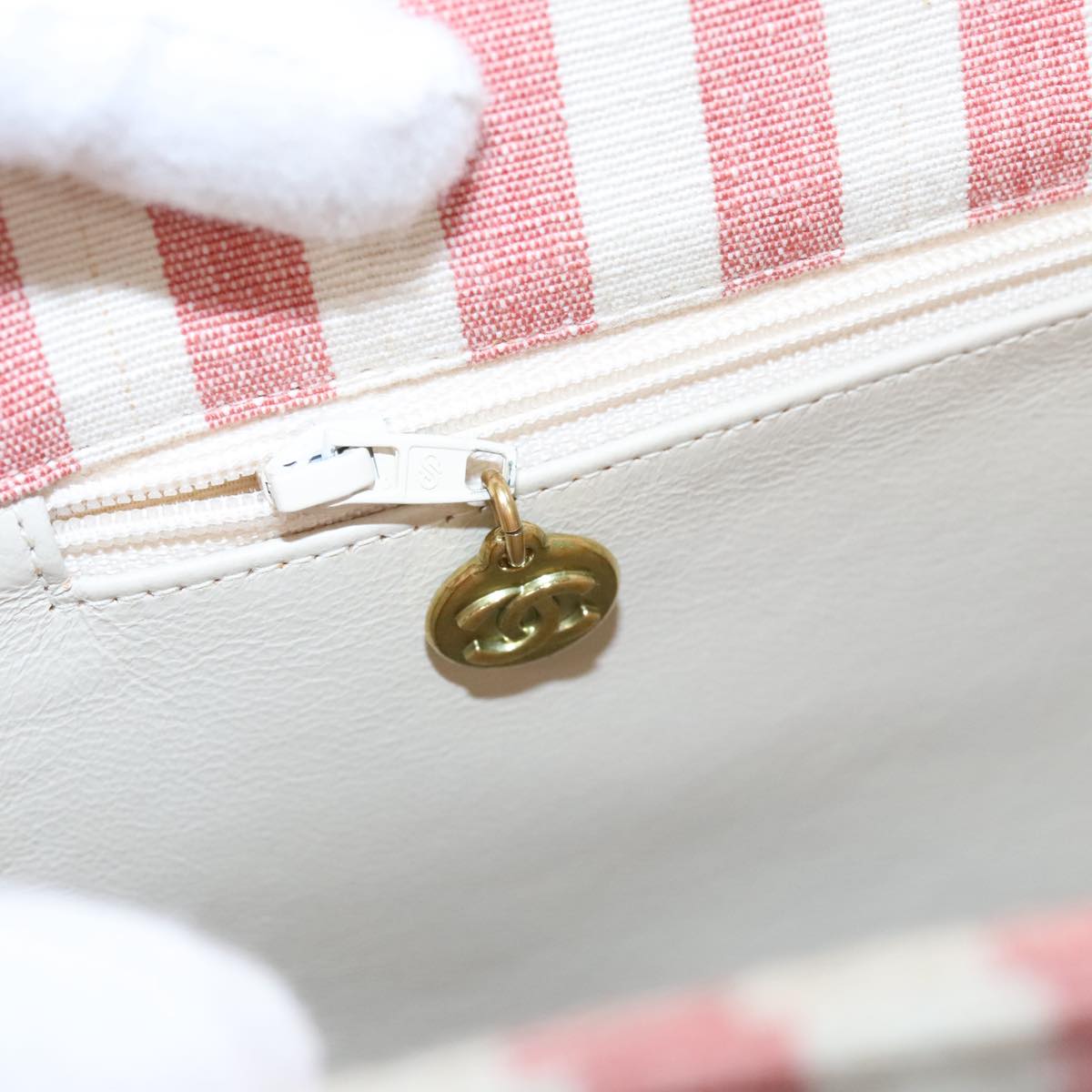 CHANEL Matelasse Chain Shoulder Bag Canvas Gold Pink CC Auth 96691SM