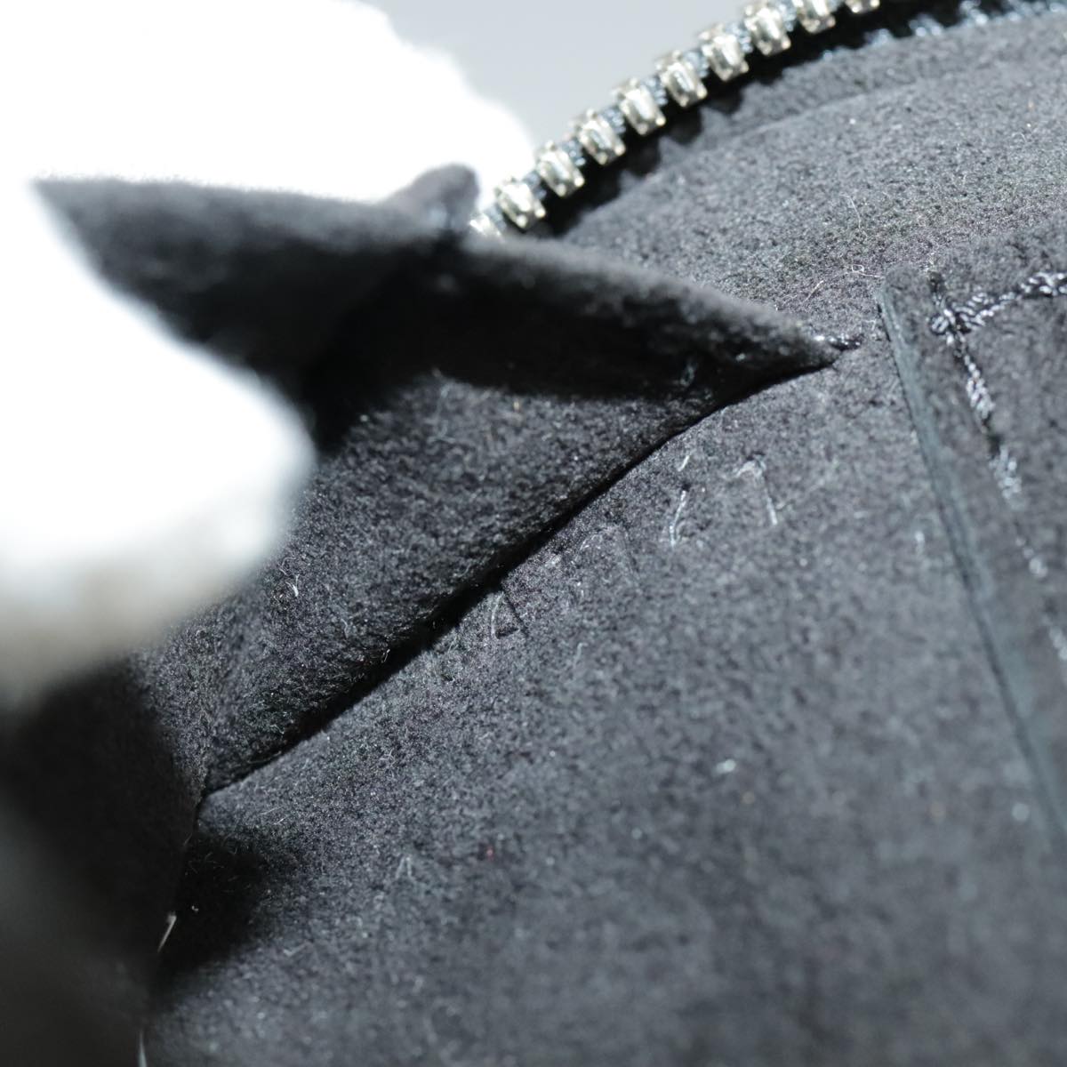 LOUIS VUITTON Damier Graphite Etui 5 Cravat Necktie Case N41136 LV Auth 96758V