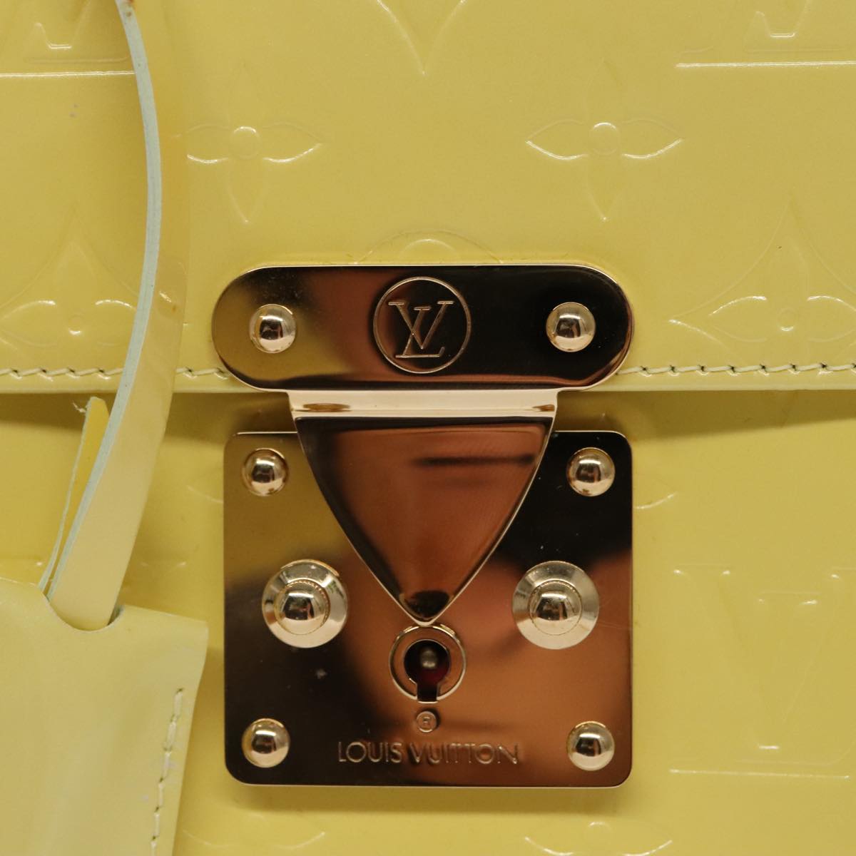 LOUIS VUITTON Monogram Vernis Spring Street Bag Lime Yellow M91068 Auth 96889
