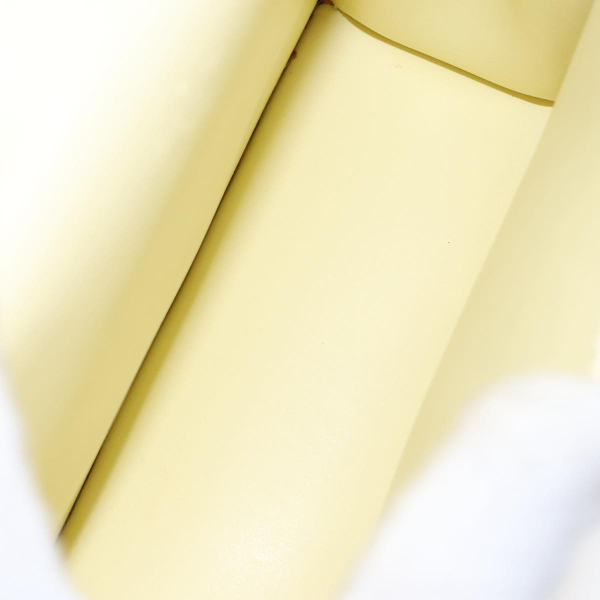 LOUIS VUITTON Monogram Vernis Spring Street Bag Lime Yellow M91068 Auth 96889