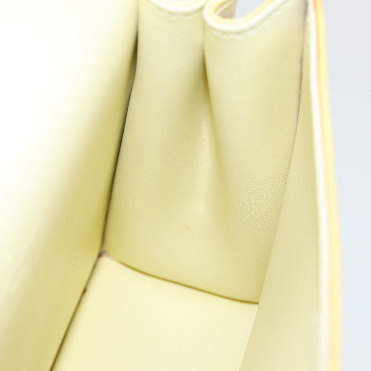 LOUIS VUITTON Monogram Vernis Spring Street Bag Lime Yellow M91068 Auth 96889