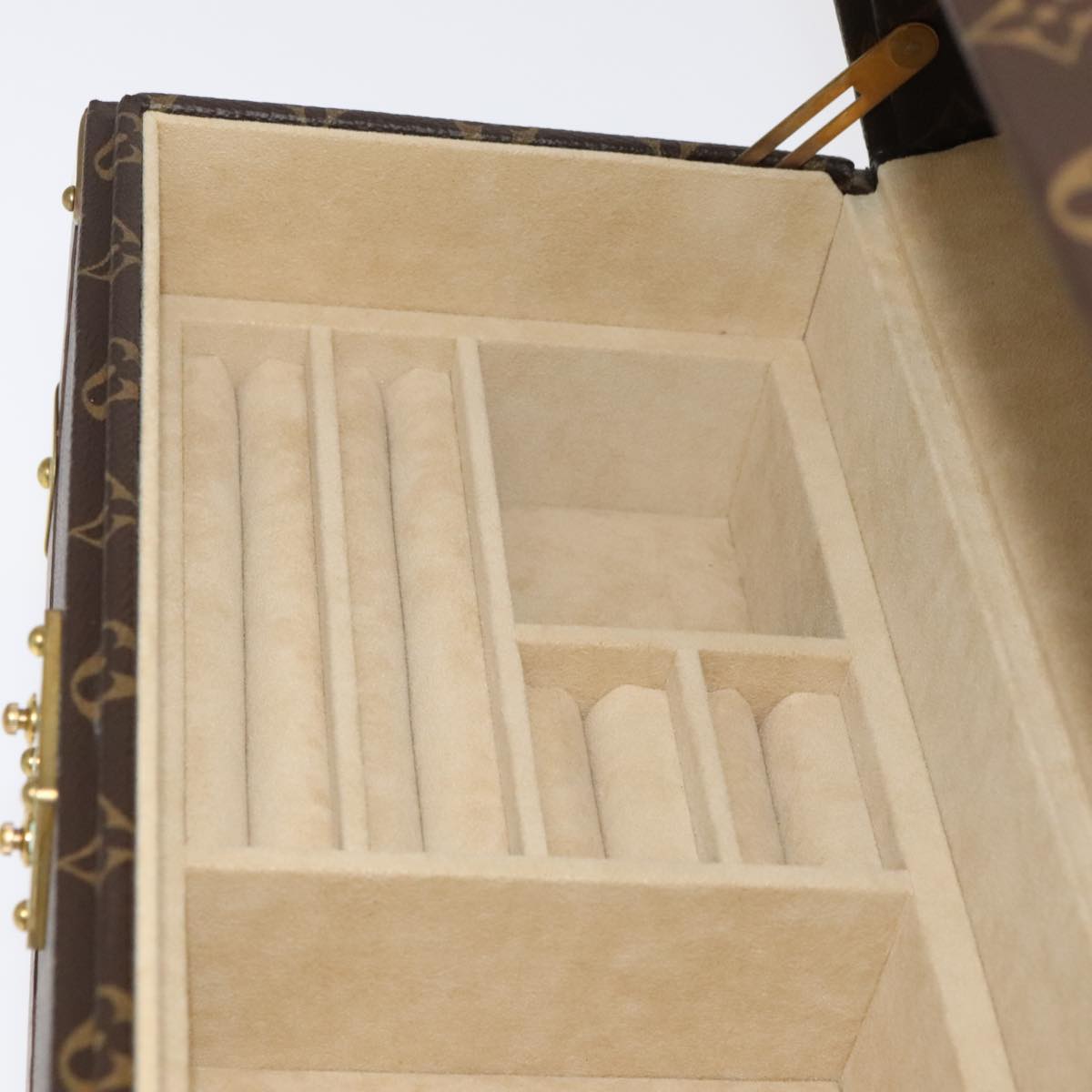 LOUIS VUITTON Monogram Accessories Jewelry Box M20209 LV Auth 97056SAV