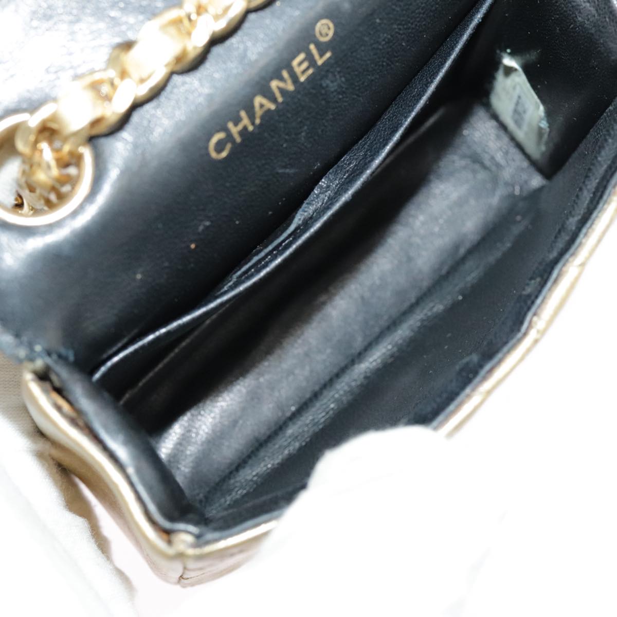 CHANEL Matelasse Hand Bag Leather Gold CC Auth 97386