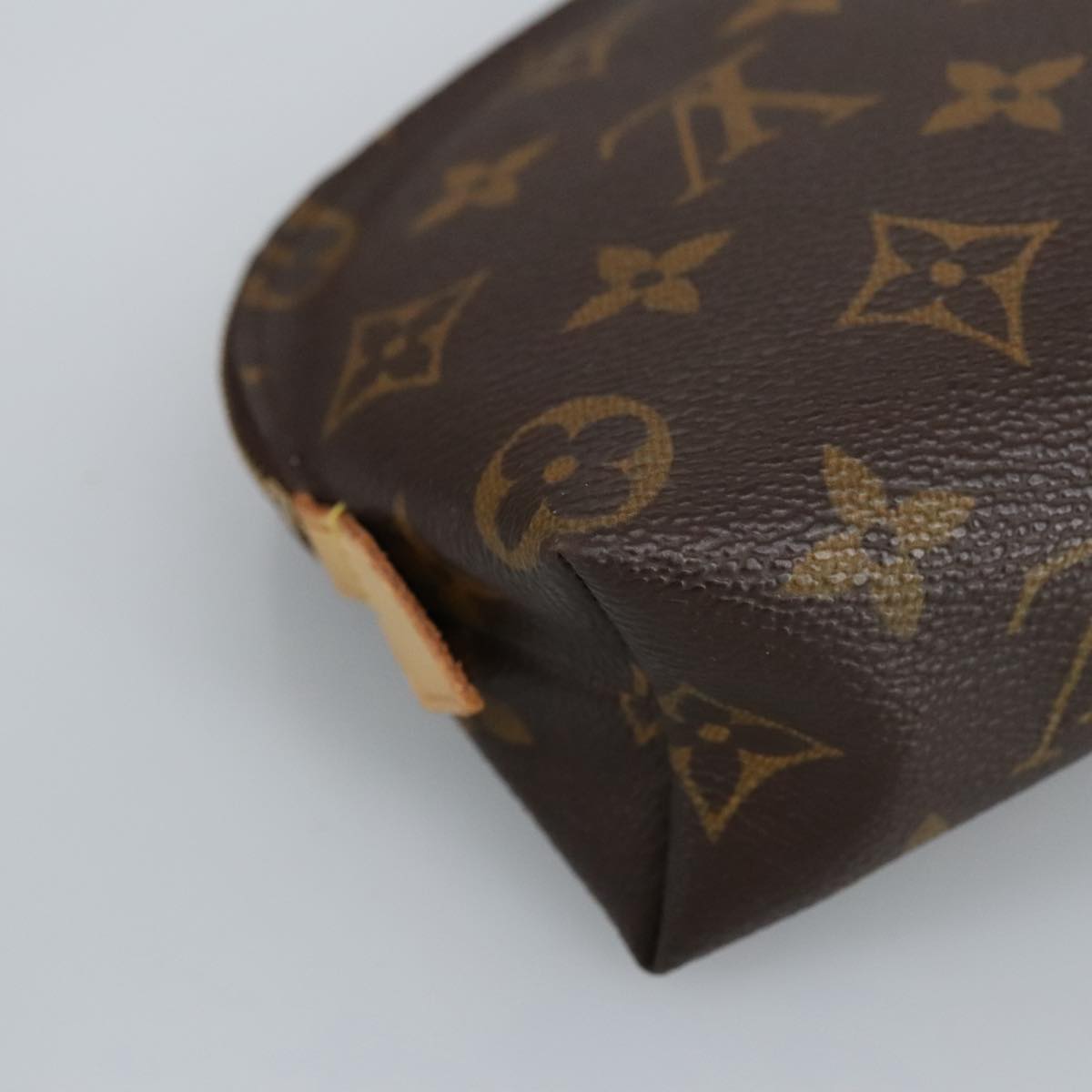 LOUIS VUITTON Monogram Pochette Cosmetic PM Cosmetic Pouch M47515 LV Auth 97655