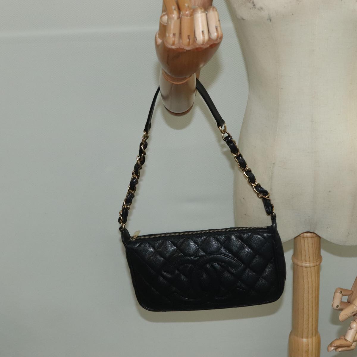 CHANEL Matelasse COCO Mark Chain Shoulder Bag Caviar Skin Black CC Auth 97733A