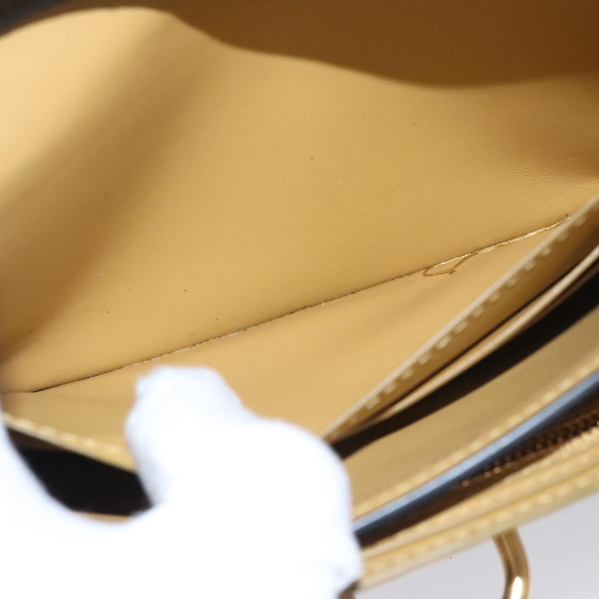 BURBERRY Shoulder Bag Leather Black Auth 97782