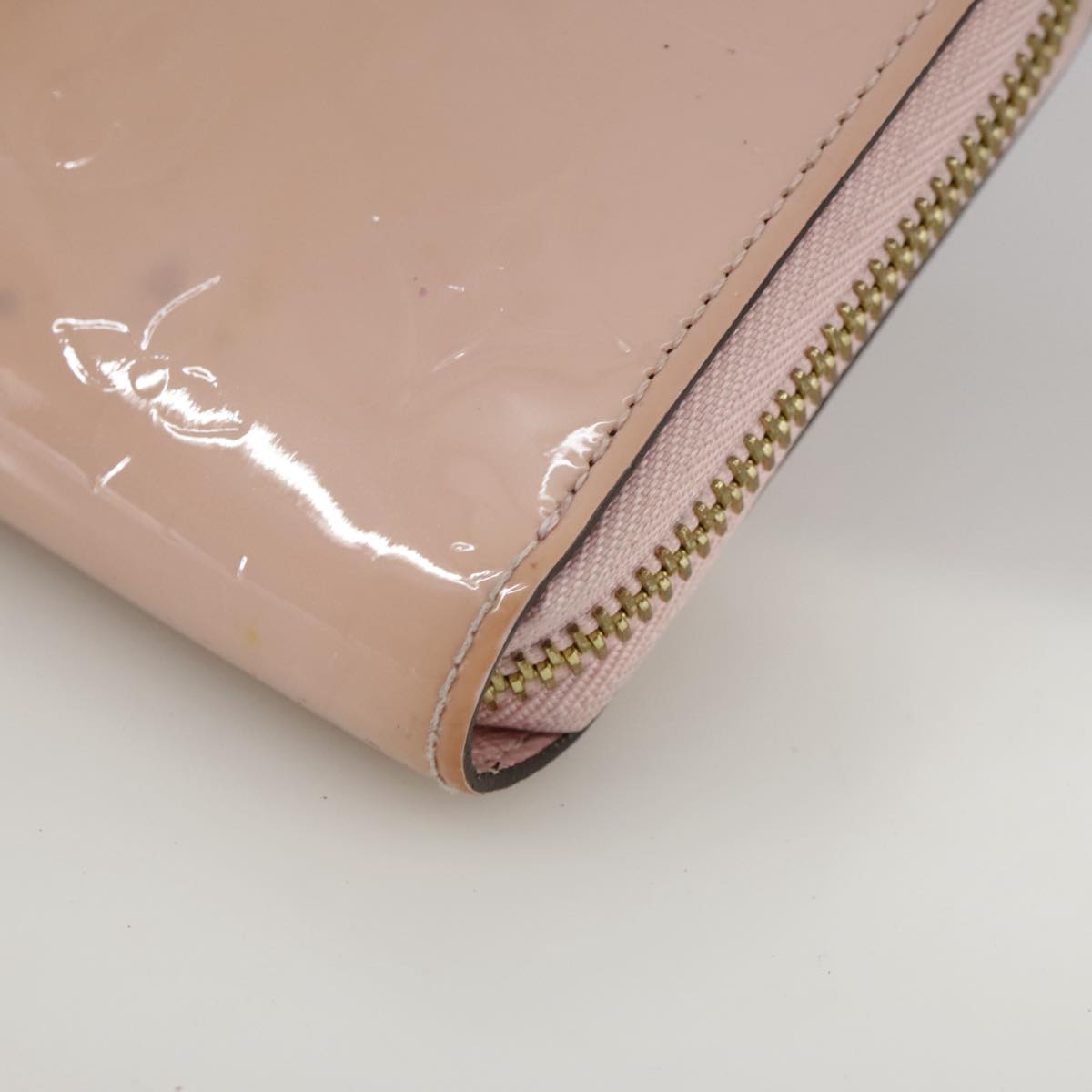 LOUIS VUITTON Monogram Vernis Zippy Wallet Rose Valerine M93522 LV Auth 97795