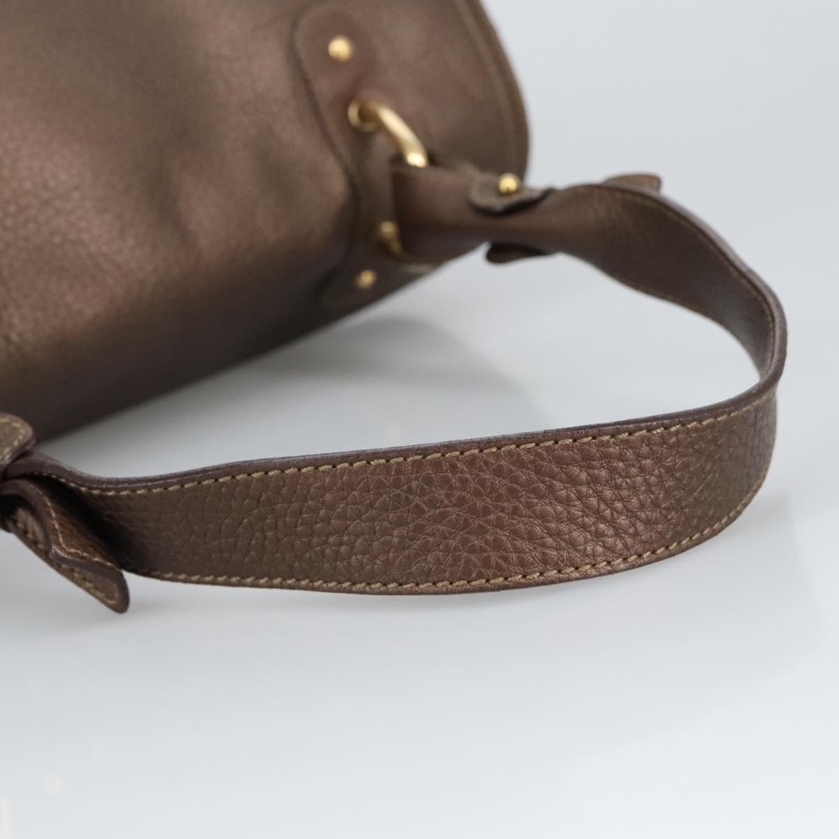 Salvatore Ferragamo Gancini Shoulder Bag Leather Brown Gold Auth 98117A