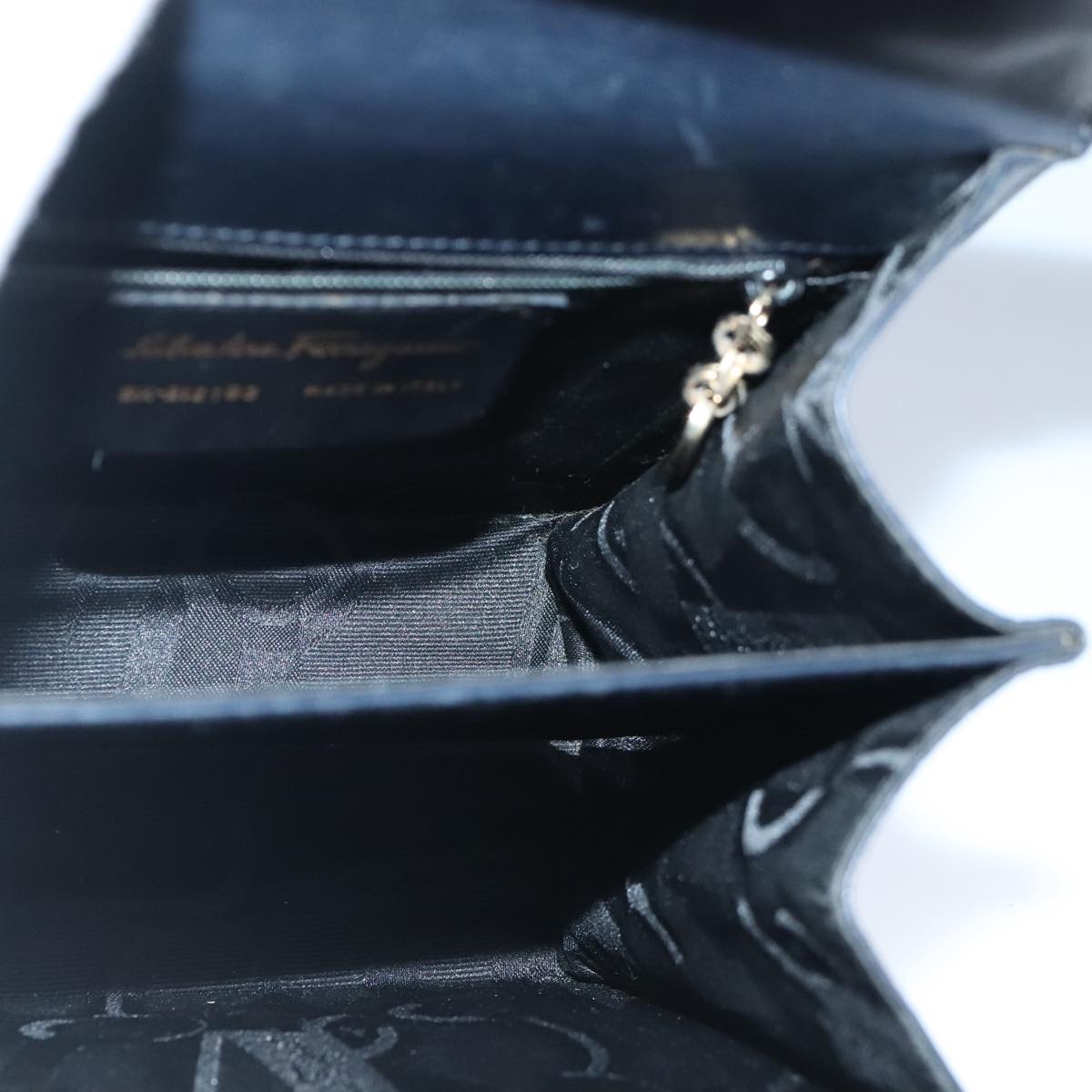 Salvatore Ferragamo Gancini Hand Bag Leather 2way Navy Gold Auth 98122