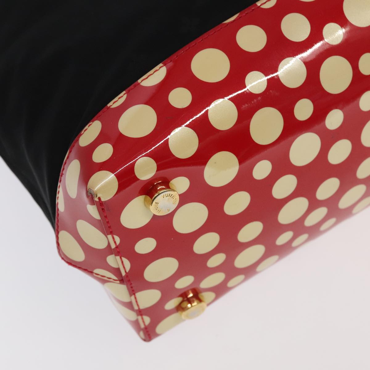 LOUIS VUITTON Vernis Dot Infinity Lockit MM Hand Bag M40681 LV Auth 98310V