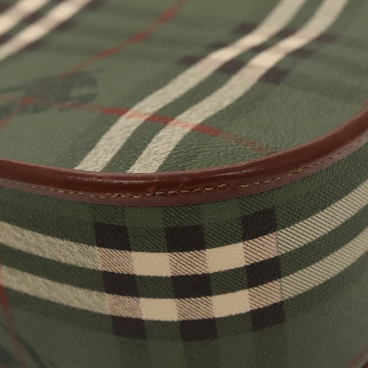 Burberrys Nova Check Shoulder Bag PVC Leather Green Gold Auth 98800V