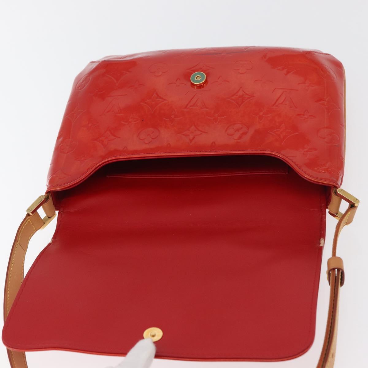 LOUIS VUITTON Monogram Vernis Thompson Street Shoulder Bag Red M91094 Auth 98973