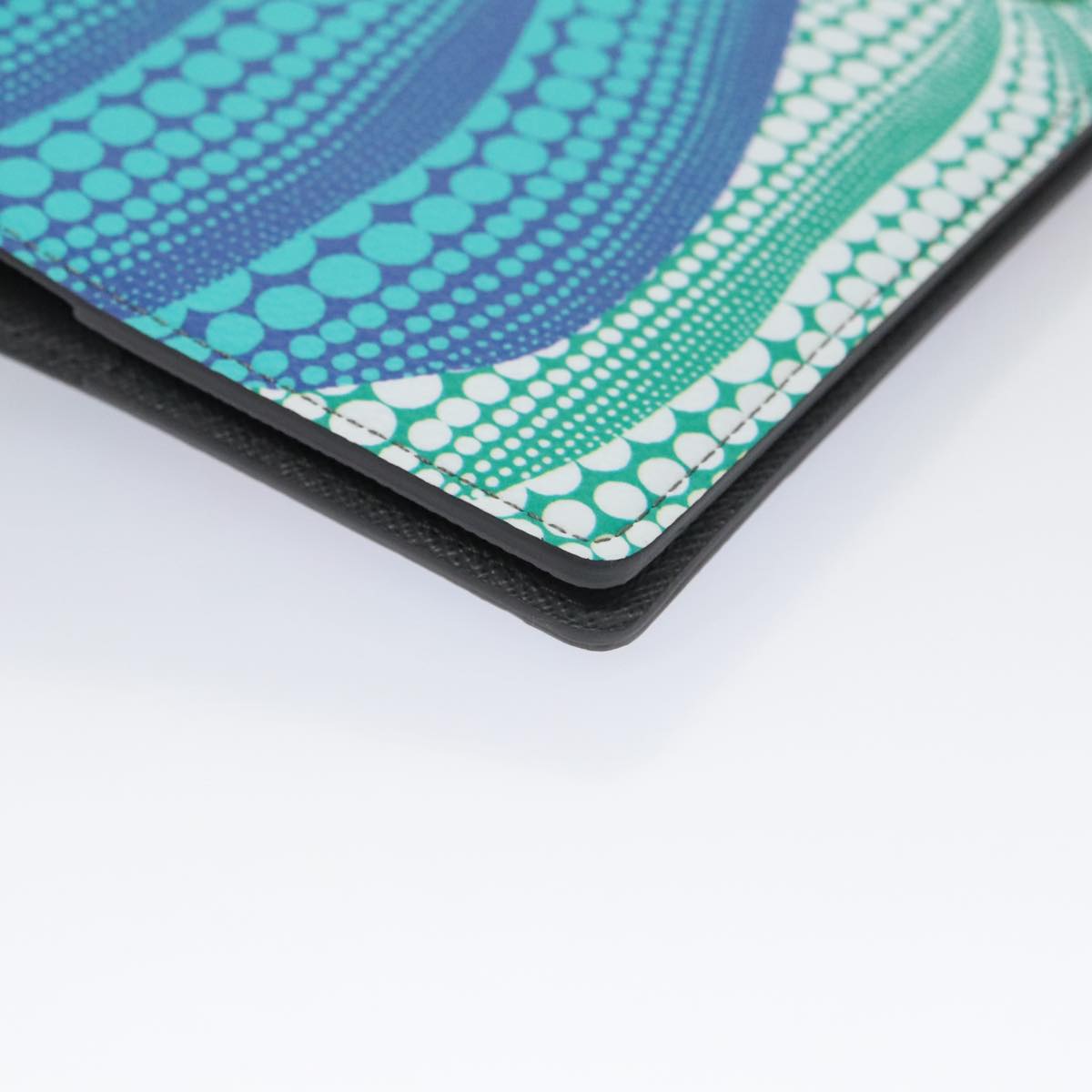 LOUIS VUITTON Monogram Yayoi Kusama Quverture Carnet Note Cover Blue Auth 99815S