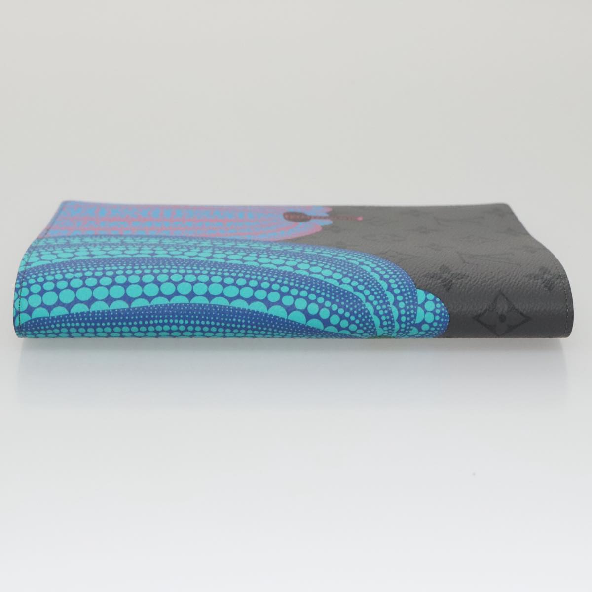LOUIS VUITTON Monogram Yayoi Kusama Quverture Carnet Note Cover Blue Auth 99815S