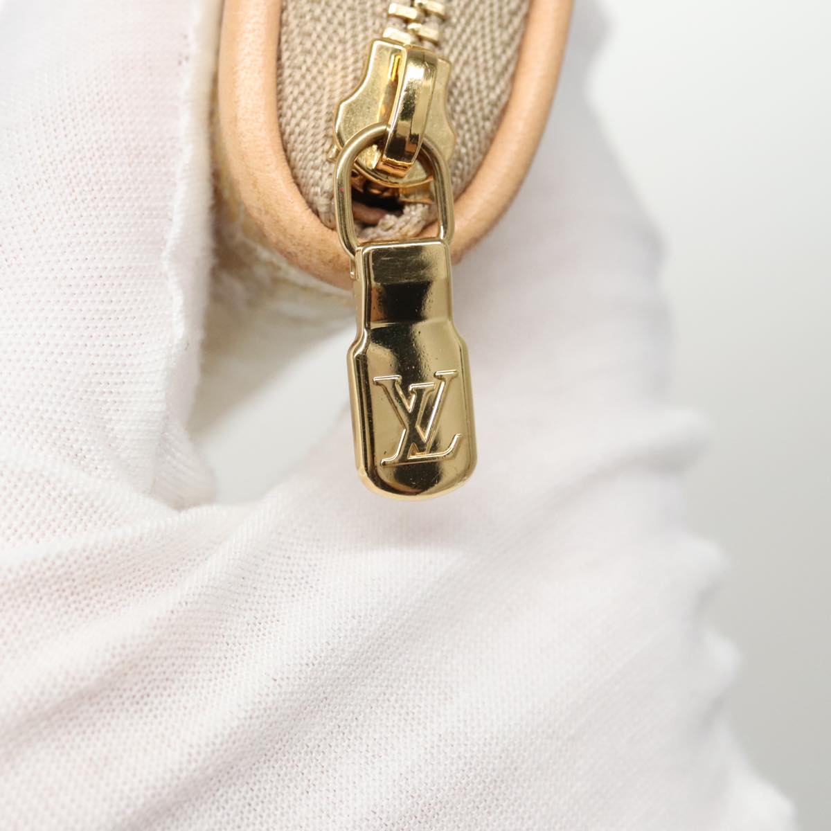 LOUIS VUITTON Monogram Laminated Jacquard Zippy Coin Purse M82483 Auth 99940A