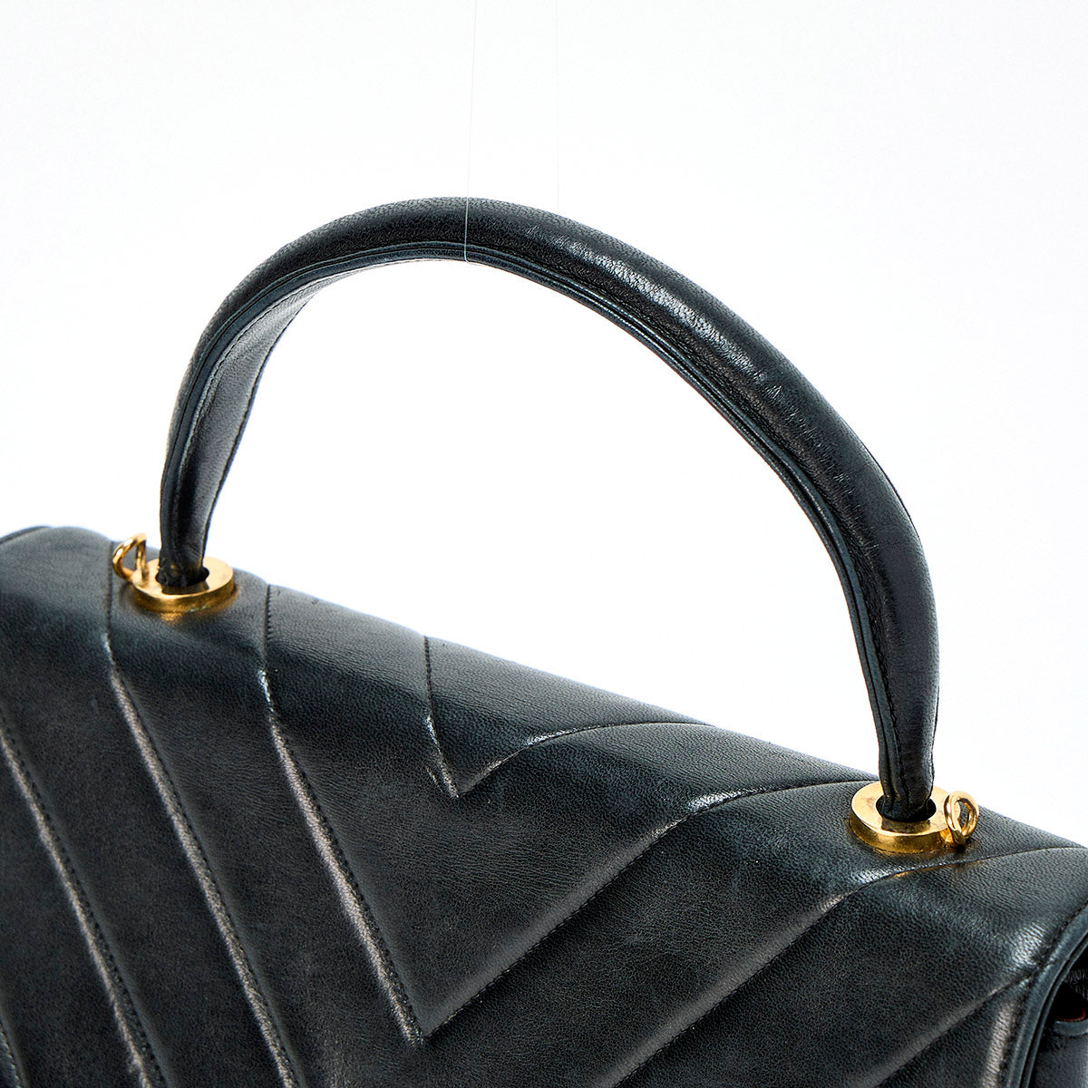 CHANEL V-stitch circa 1992 Handbag Black Lamb Skin Auth