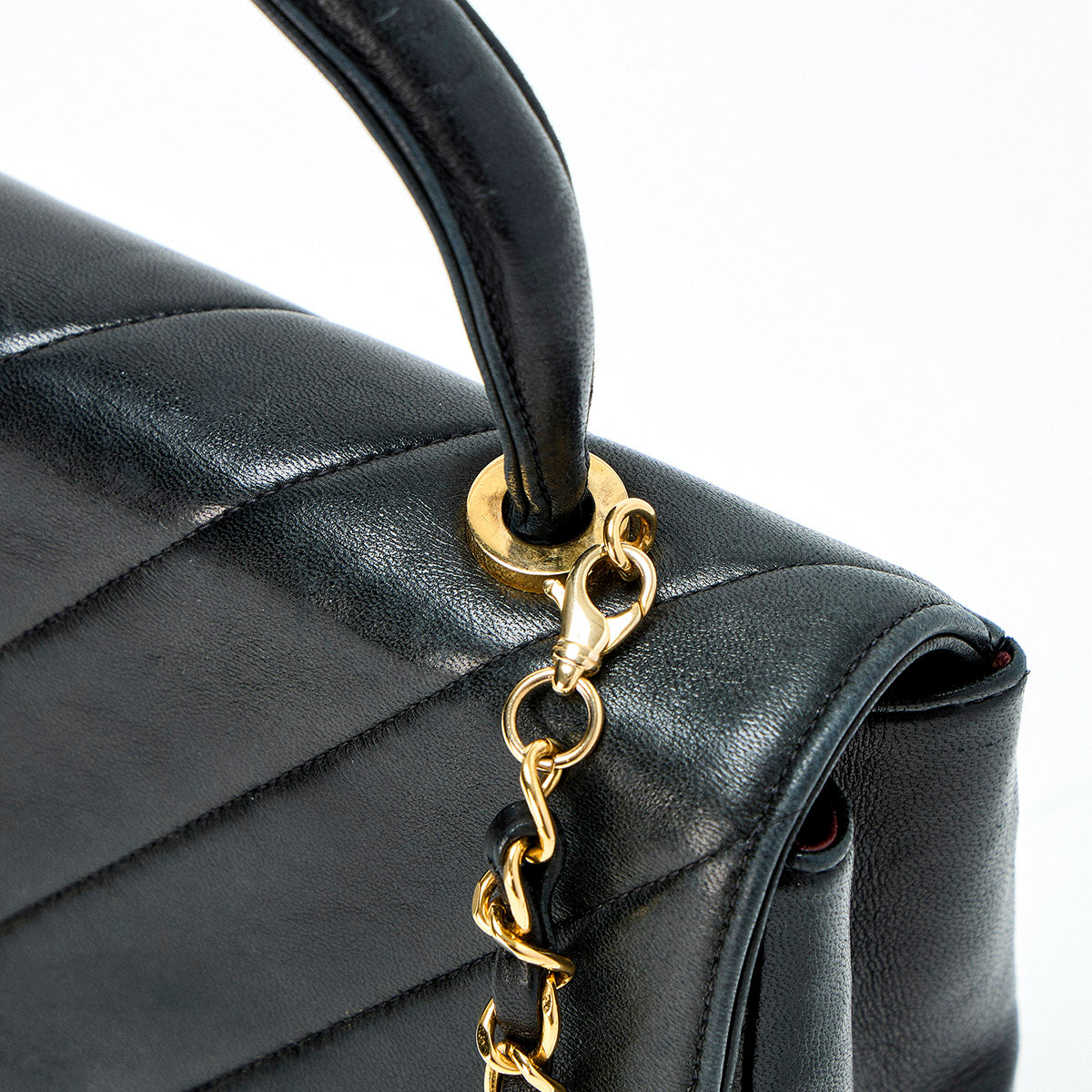 CHANEL V-stitch circa 1992 Handbag Black Lamb Skin Auth