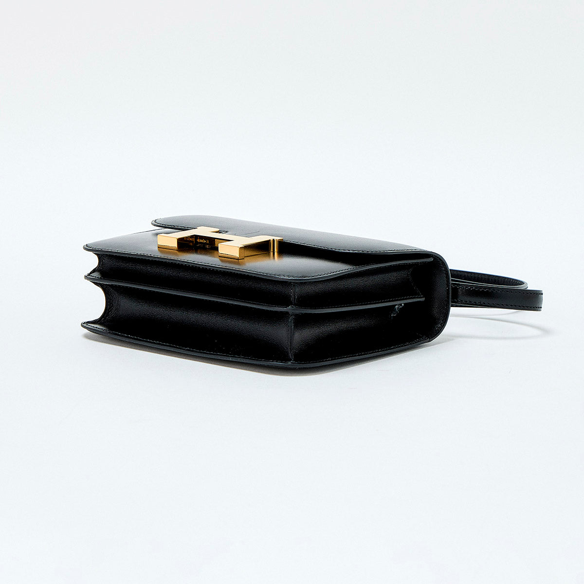 HERMES Constance Mini 2022 U Shoulder Bag Noir Gold Tadelakt Auth