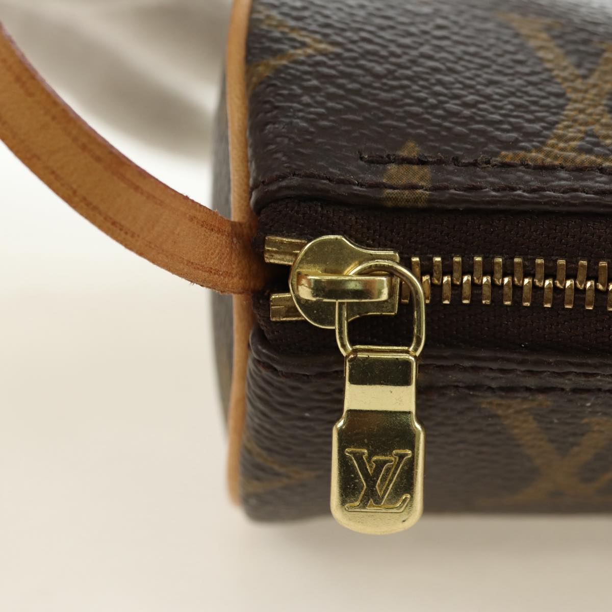 LOUIS VUITTON Monogram Papillon Pouch Pouch LV Auth TR15