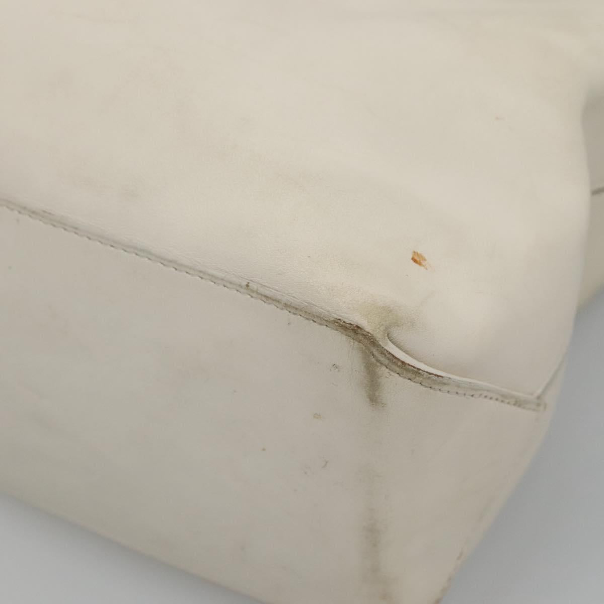 CHANEL Tote Bag Leather White Silver CC Auth ac3702