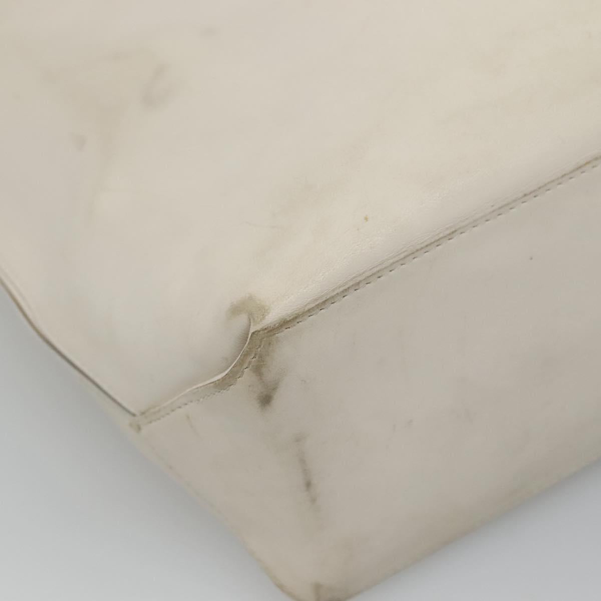 CHANEL Tote Bag Leather White Silver CC Auth ac3702