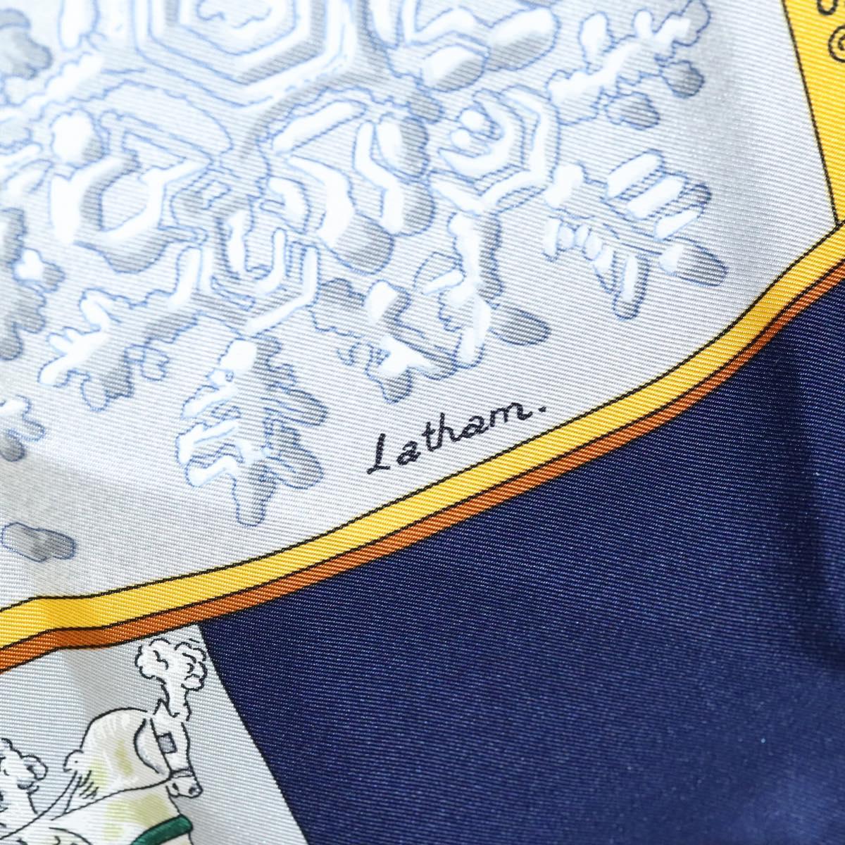 HERMES Carre 90 Scarf ""Neige d'Antan"" Silk Navy Auth ac3734